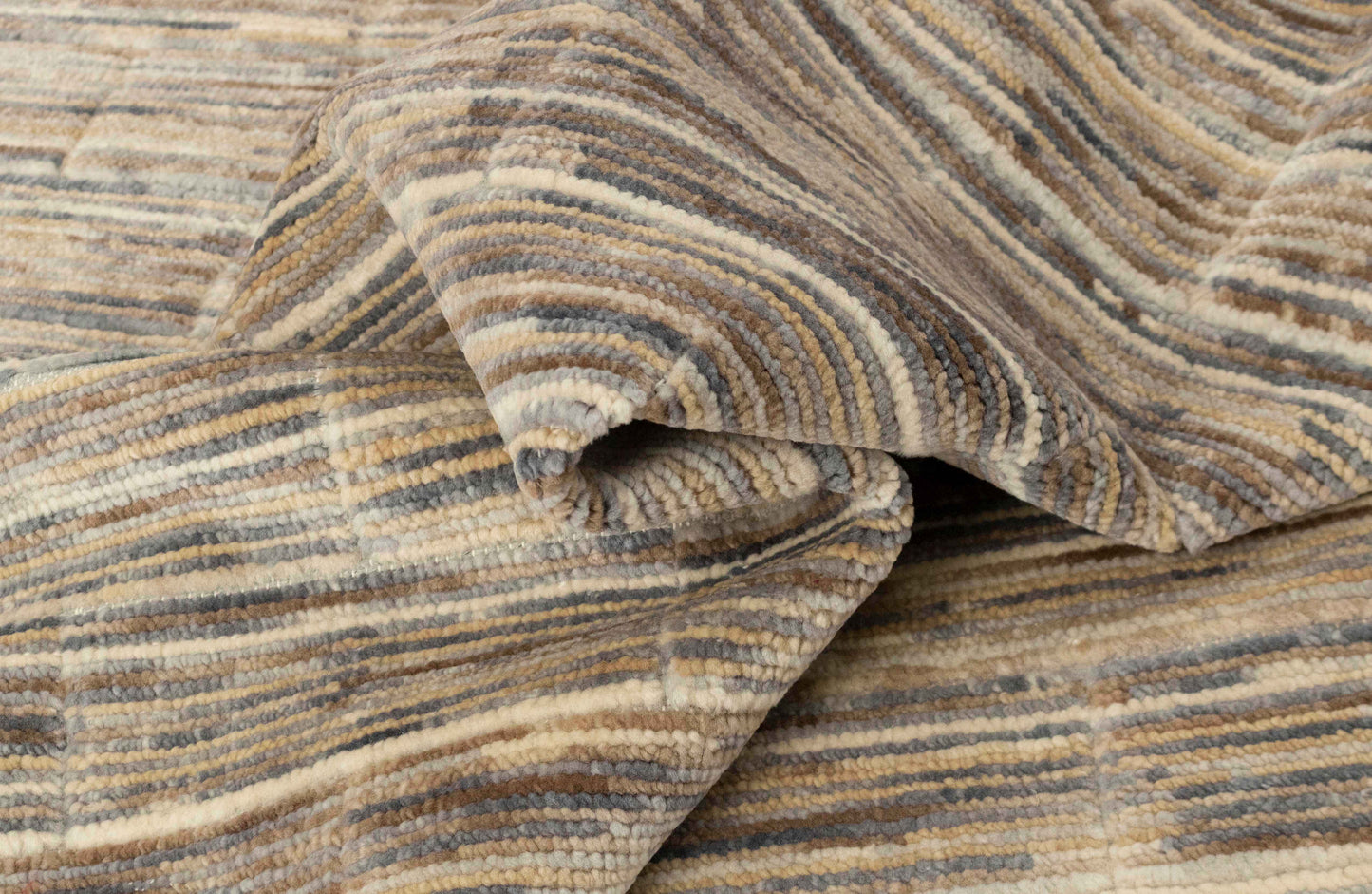 Aprezo Abstract Oriental Kashkoli Hand Knotted Rug