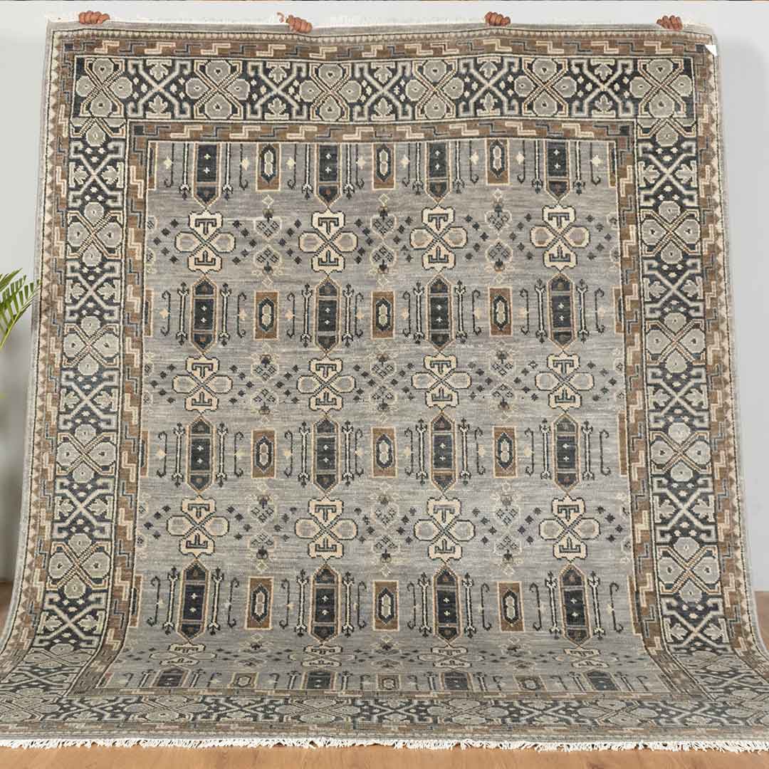 Ikat Stylish Design Hand-Knotted Rug: Transform Your Space