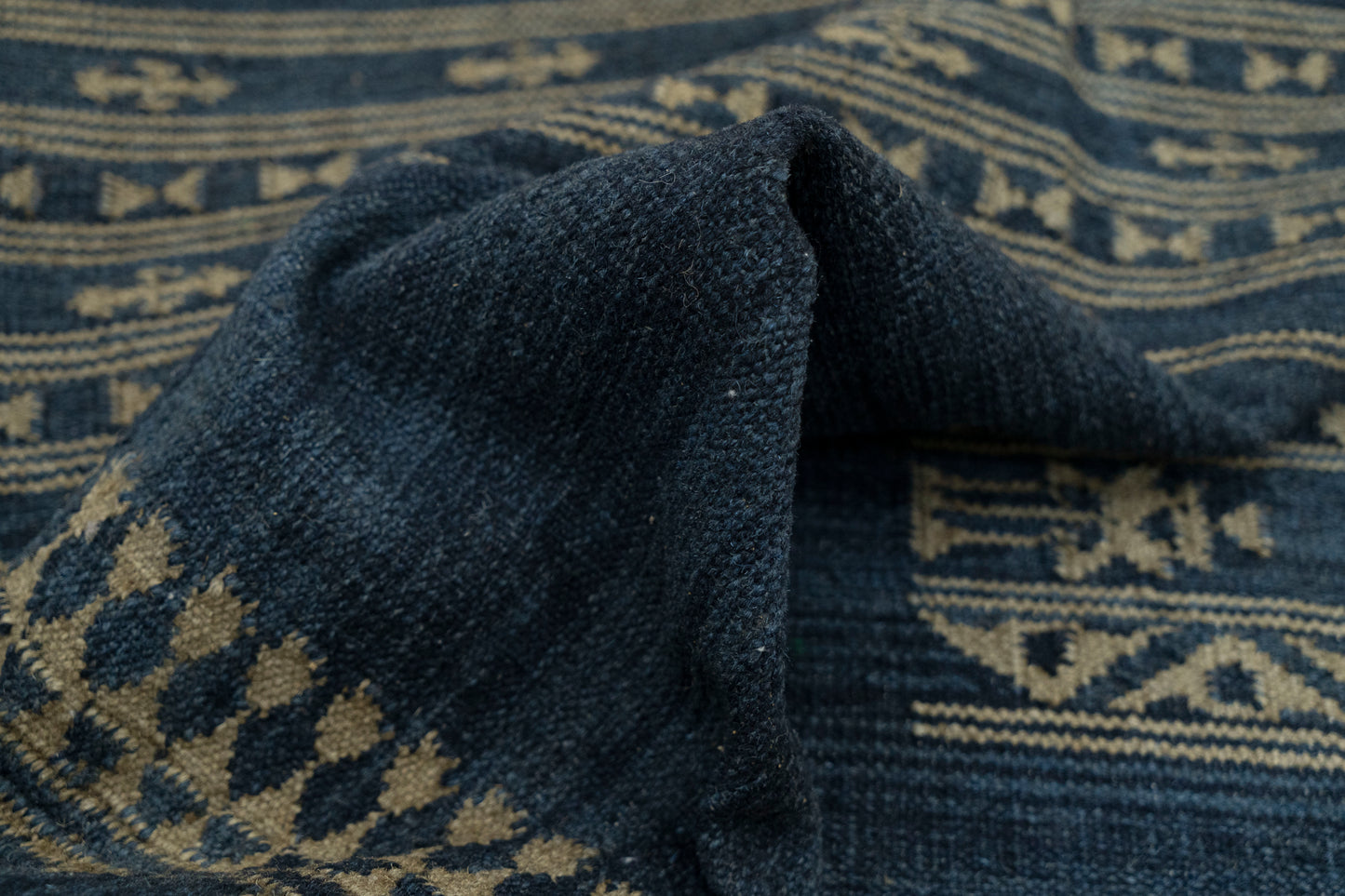 Flatweave Traditional Design