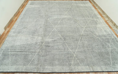 Momeni Handknotted Rug