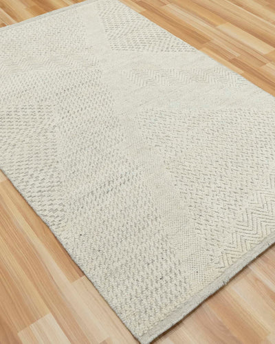 Ivory Pear Rugs