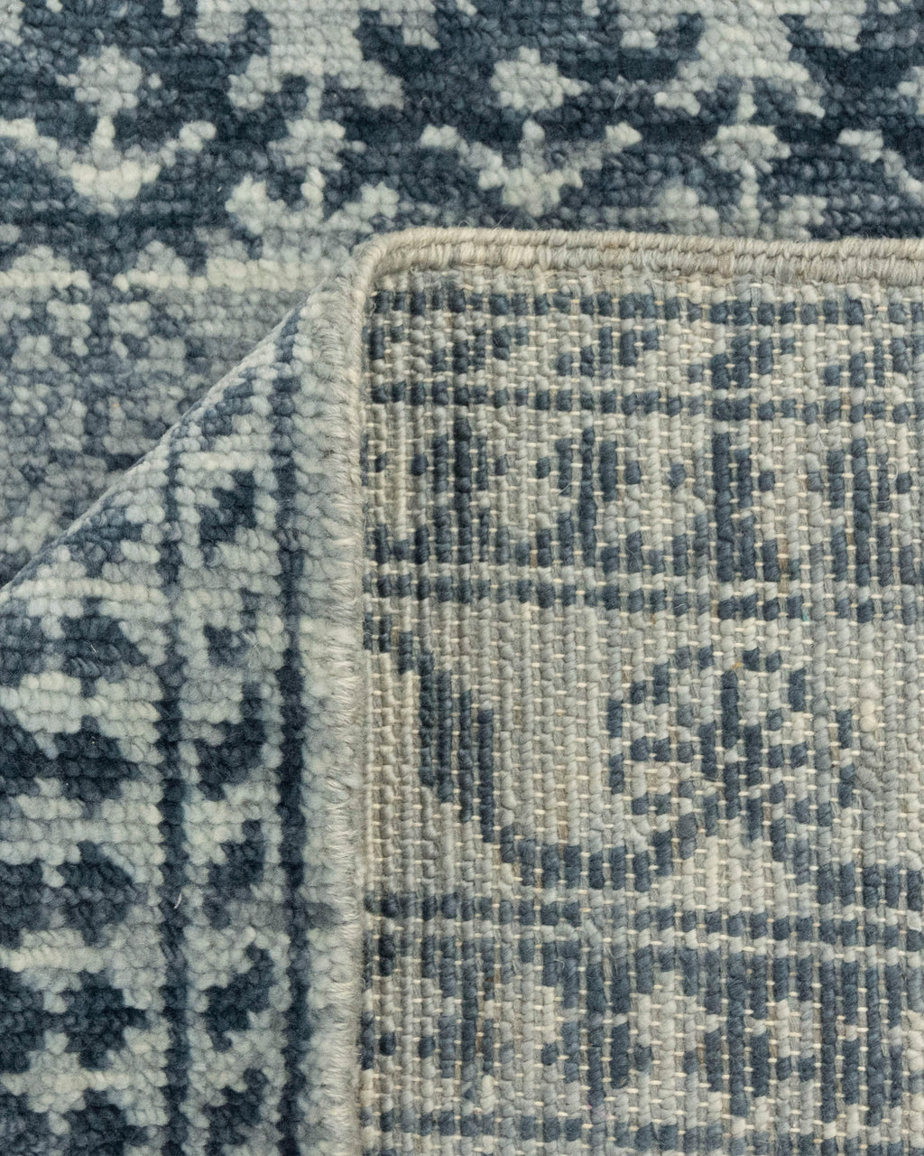 Grey Floral Reapeat Pattern Design for your space