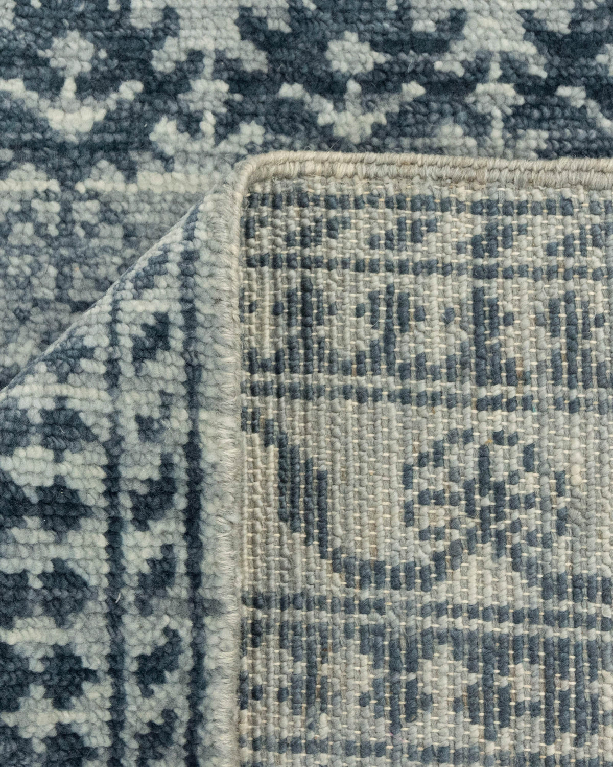 Grey Floral Reapeat Pattern Design for your space