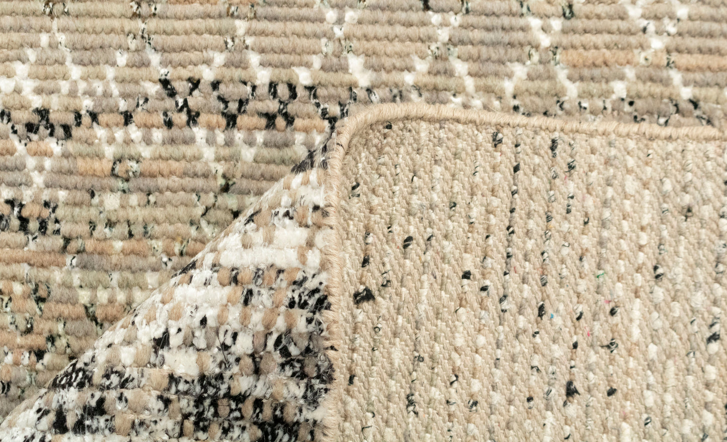 Wool Silk Indo Savannah Diamond Pattern Rug