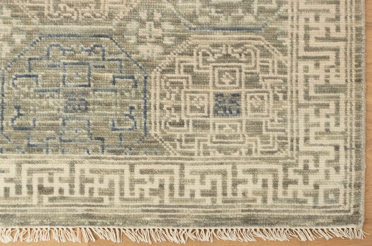 Mamluk Grey Ivory Vintage Hand knotted Rug
