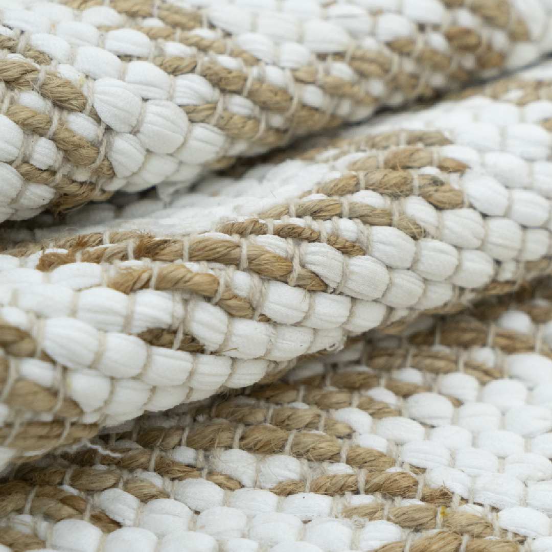 Reversible Jute Rug - Two Looks in One for Versatile Styling