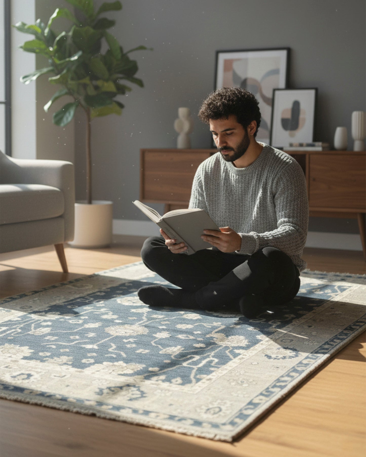 Floral  Modern Oushak Rug: Hand-Knotted Luxury for Any Room