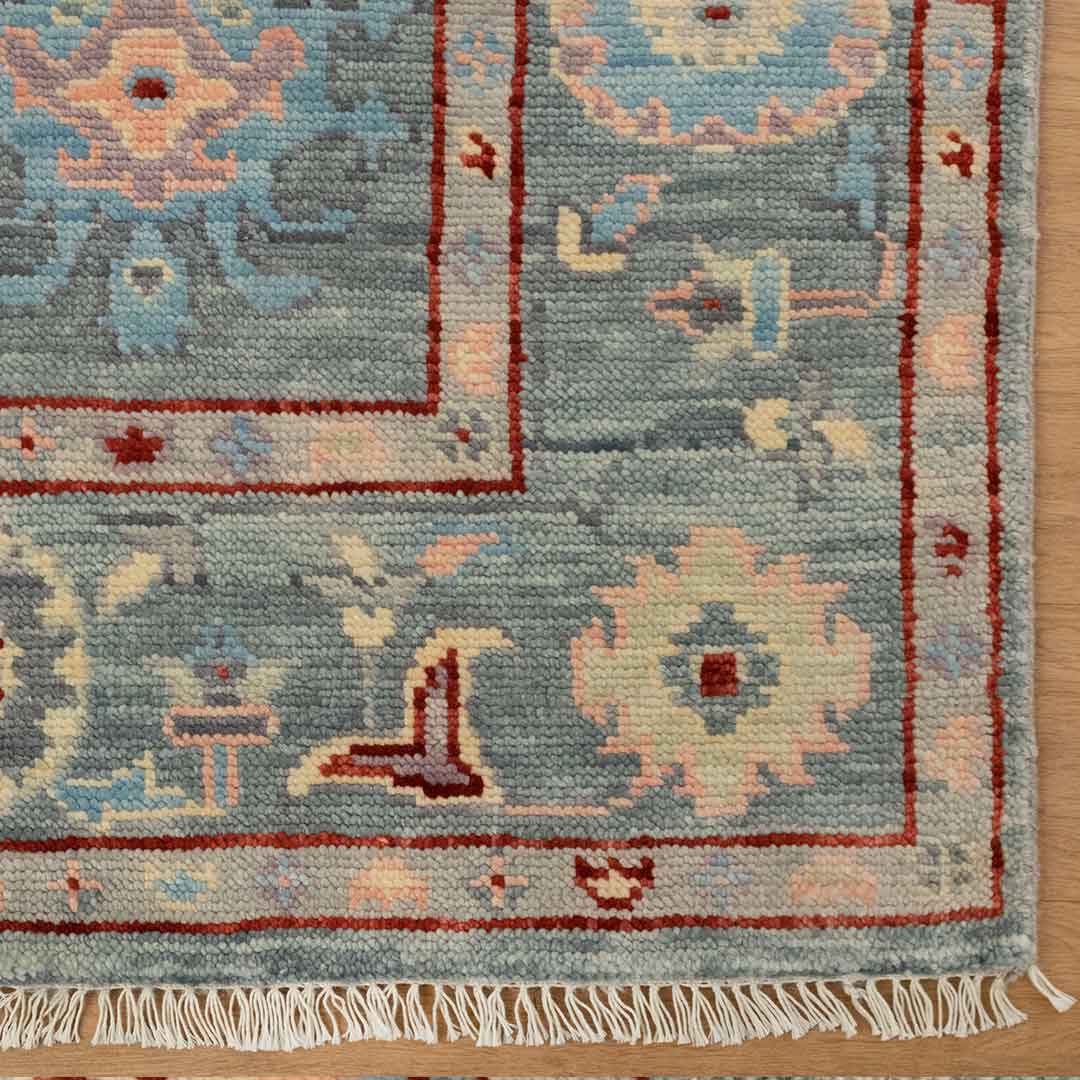 Artisan-Made Hand-Knotted Oushak Rug for Cozy Living Rooms