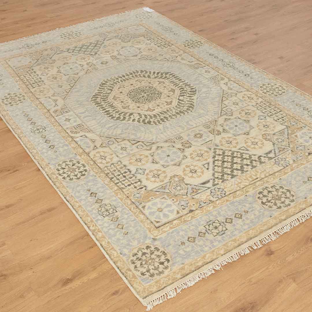 Muted Hand knotted Mamluk Design Rug: Timeless Design Meets Modern Aesthetics