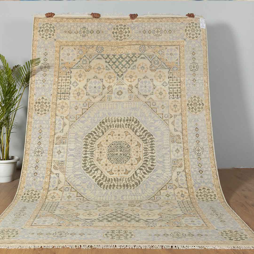 Muted Hand knotted Mamluk Design Rug: Timeless Design Meets Modern Aesthetics