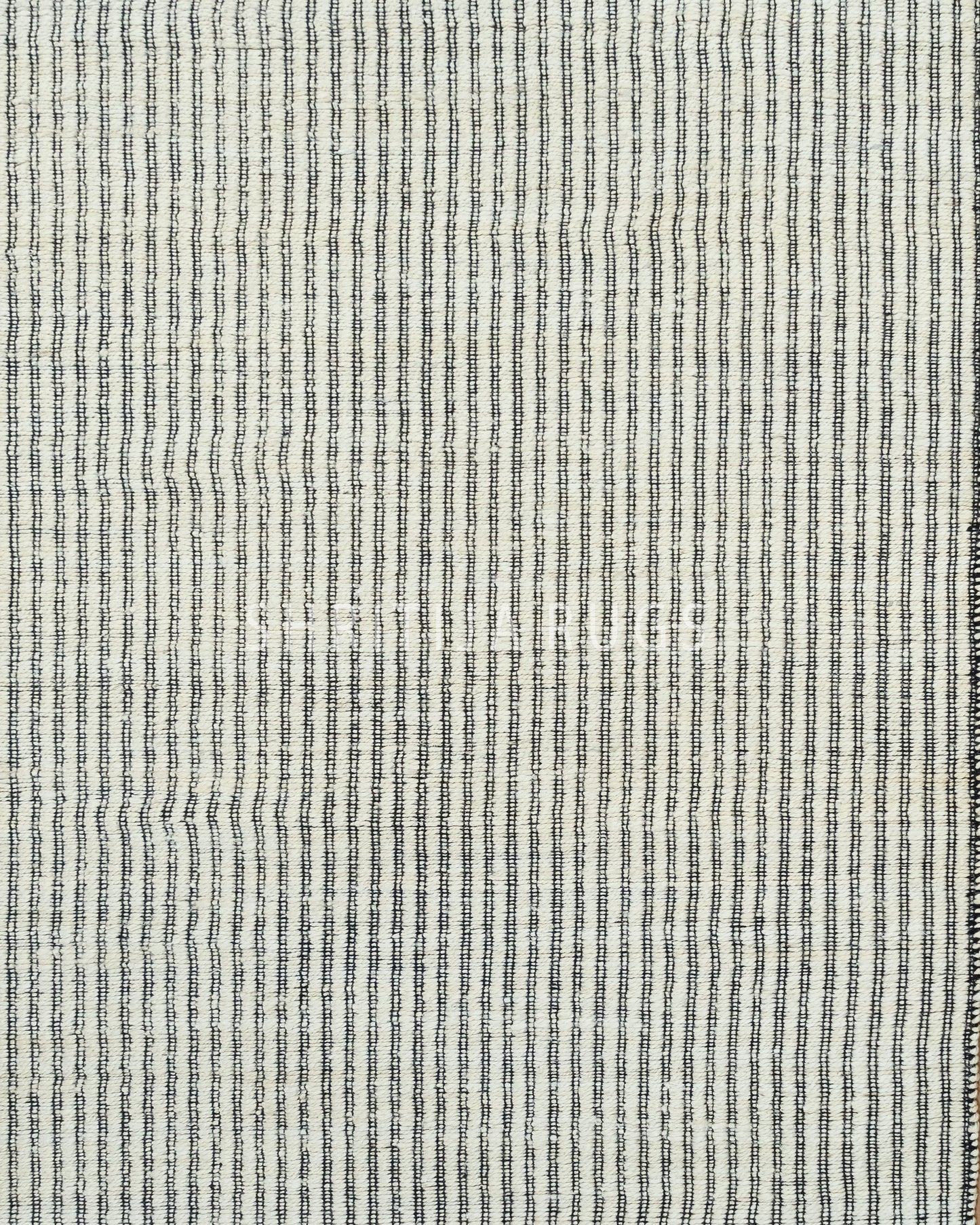 Organic Jute Rug - Bleach Tones for a Cozy Ambiance