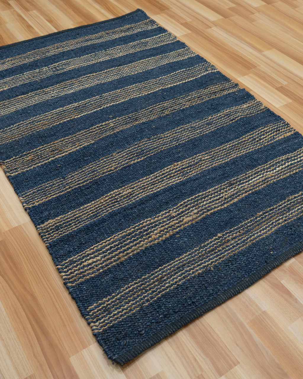 Boho Chic Jute Stripe Rug - Stylish and Sustainable Floor Decor
