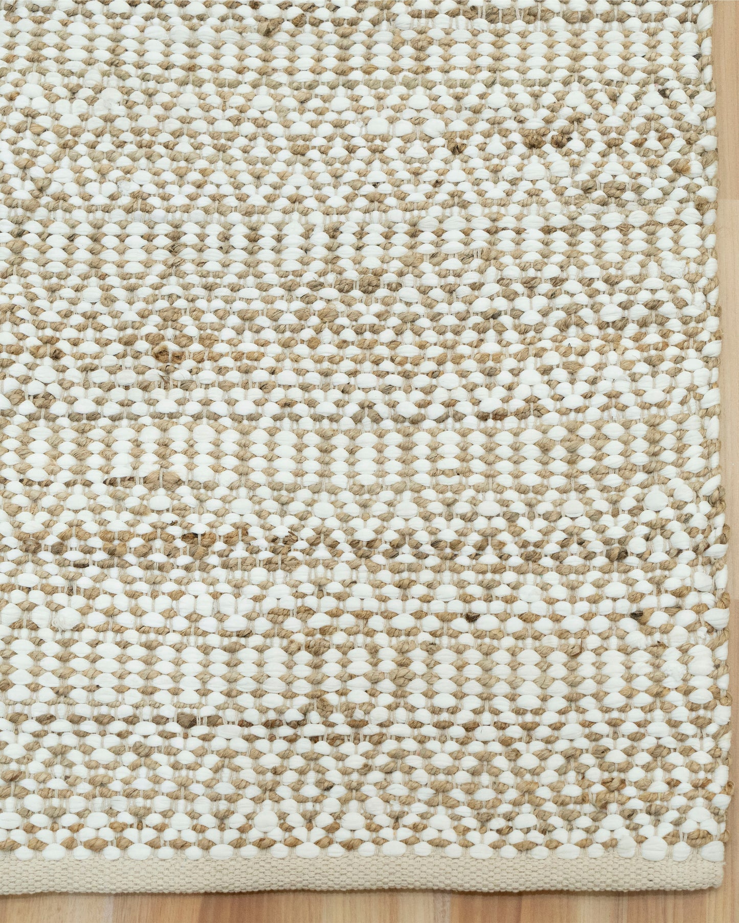 Jute and Cotton Blend Rug - Soft and Versatile Home Decor