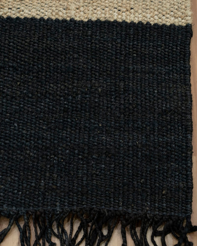 Braided Jute Rug - Rustic Charm for Any Space