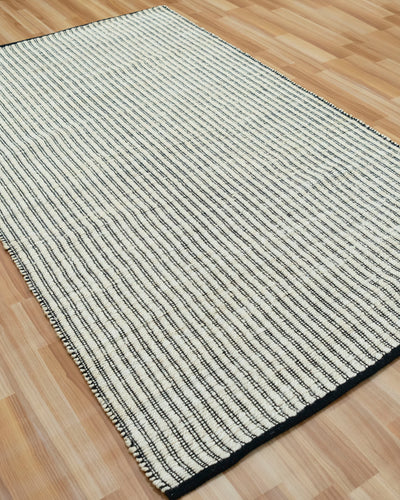 Organic Jute Rug - Bleach Tones for a Cozy Ambiance
