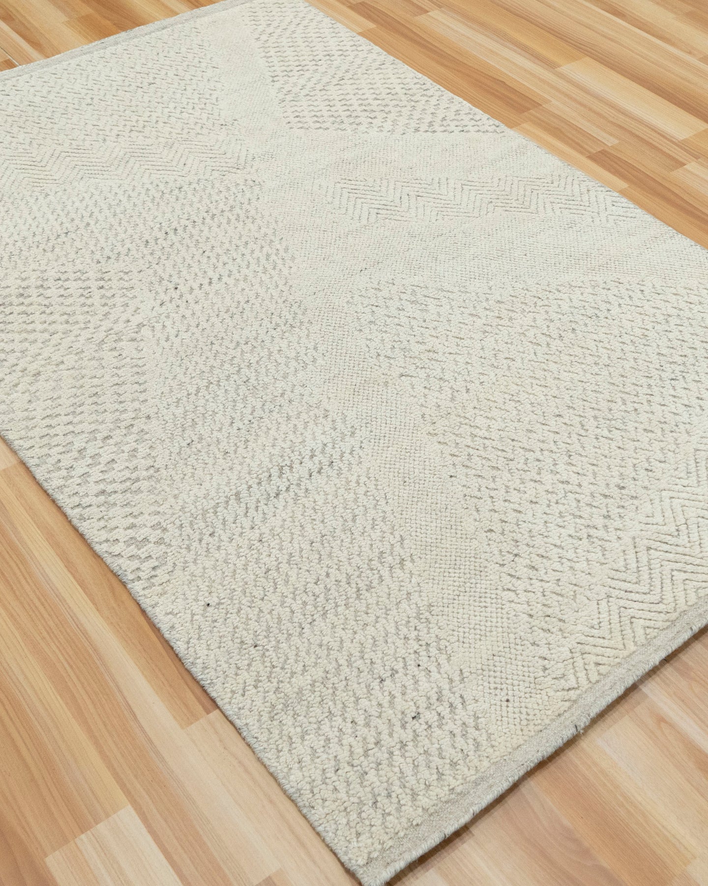 Ivory Pear Rugs