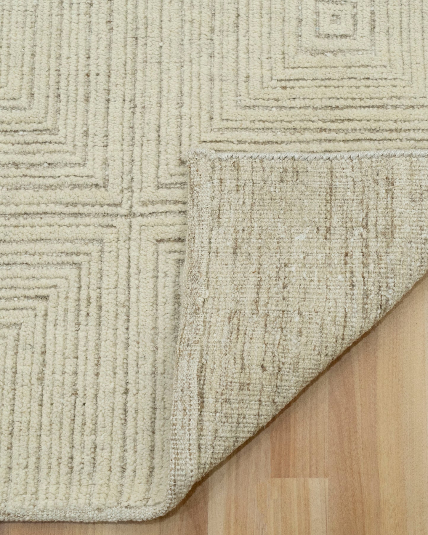Diamond Ivory Repeat