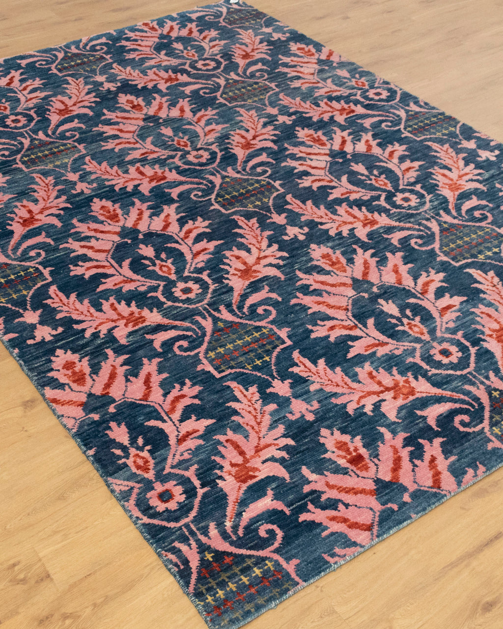Floral Pink Hand knotted Rug..