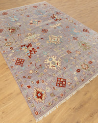 Luxurious Hand-Knotted Oushak Rug: Comfort Meets Style
