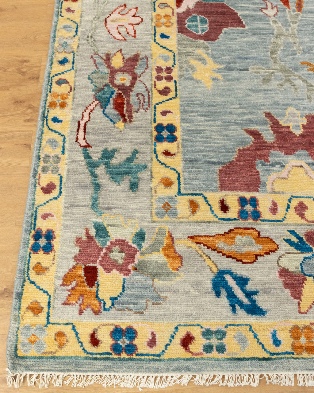 Unique Hand-Knotted Oushak Rug: A Blend of Color and Texture
