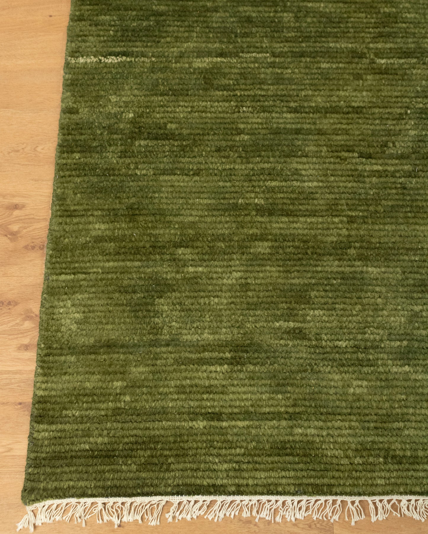 Solid Green Plane Hand Knotted wool Rug