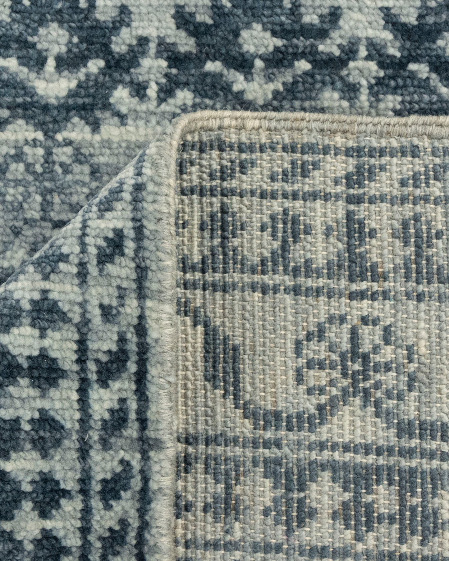 Grey Floral Reapeat Pattern Design for your space