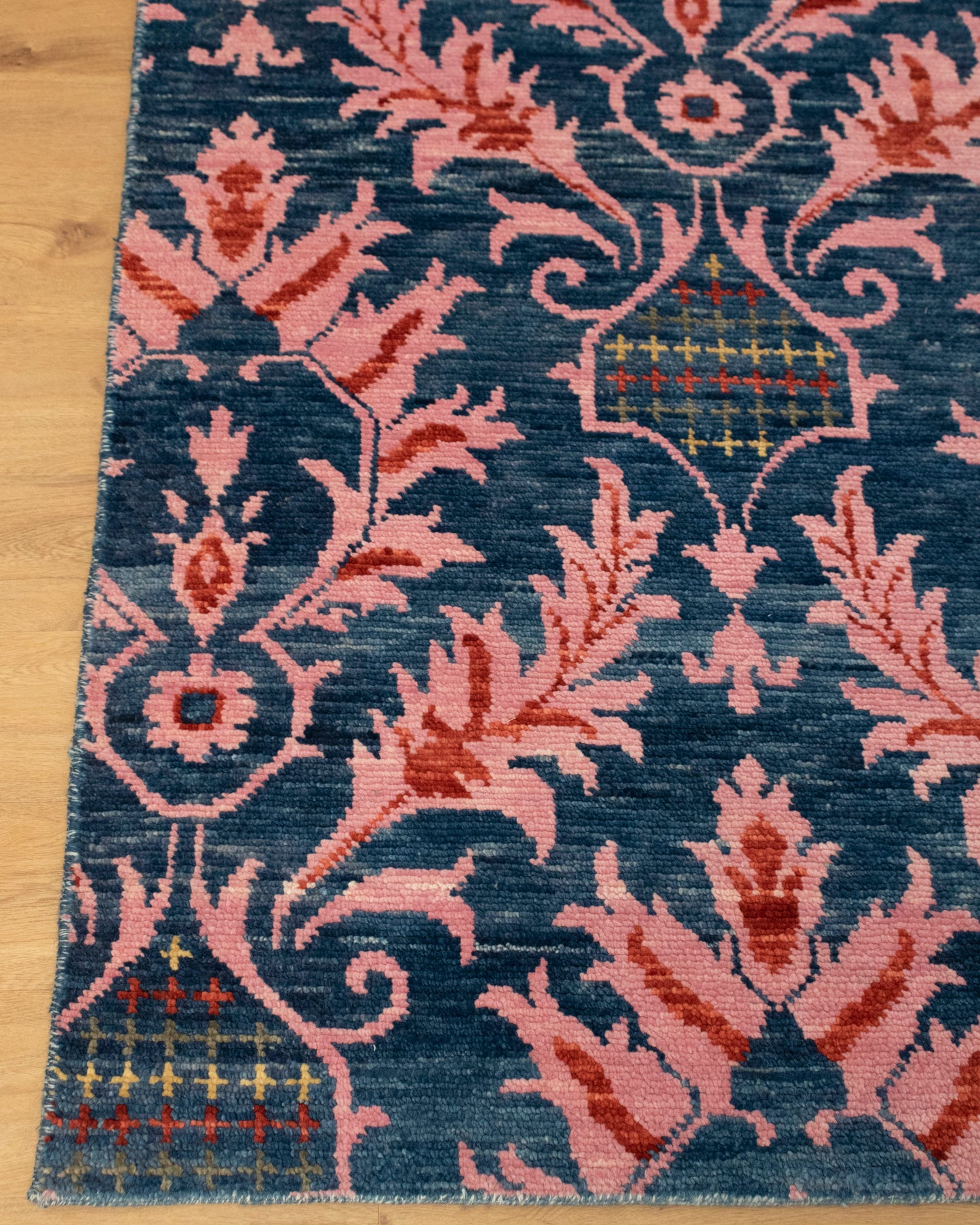 Floral Pink Hand knotted Rug..
