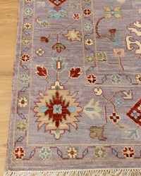 Luxurious Hand-Knotted Oushak Rug: Comfort Meets Style
