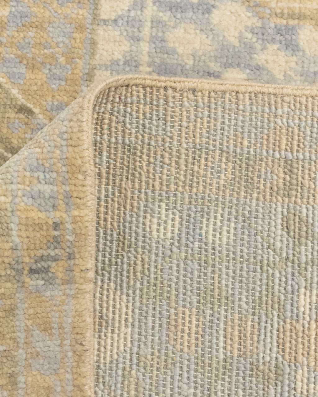 Artisan Hand-Knotted Mamluk Distressed look  Rug: Quality Meets Design
