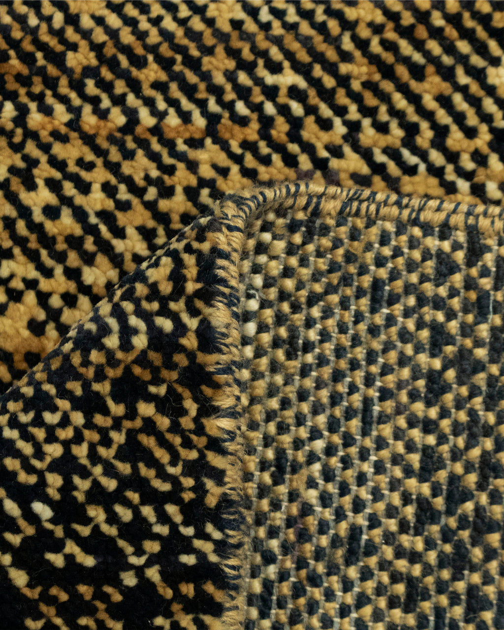 Spectrum Luxury handmade Gold Rug