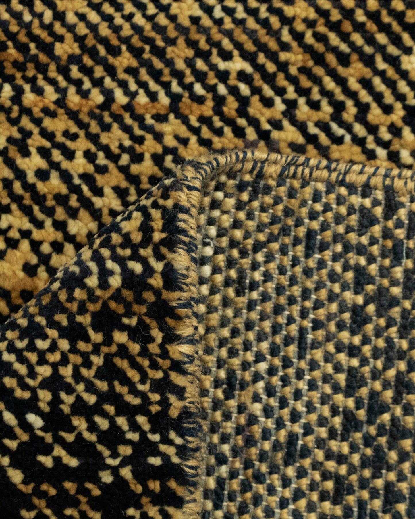 Spectrum Luxury handmade Gold Rug
