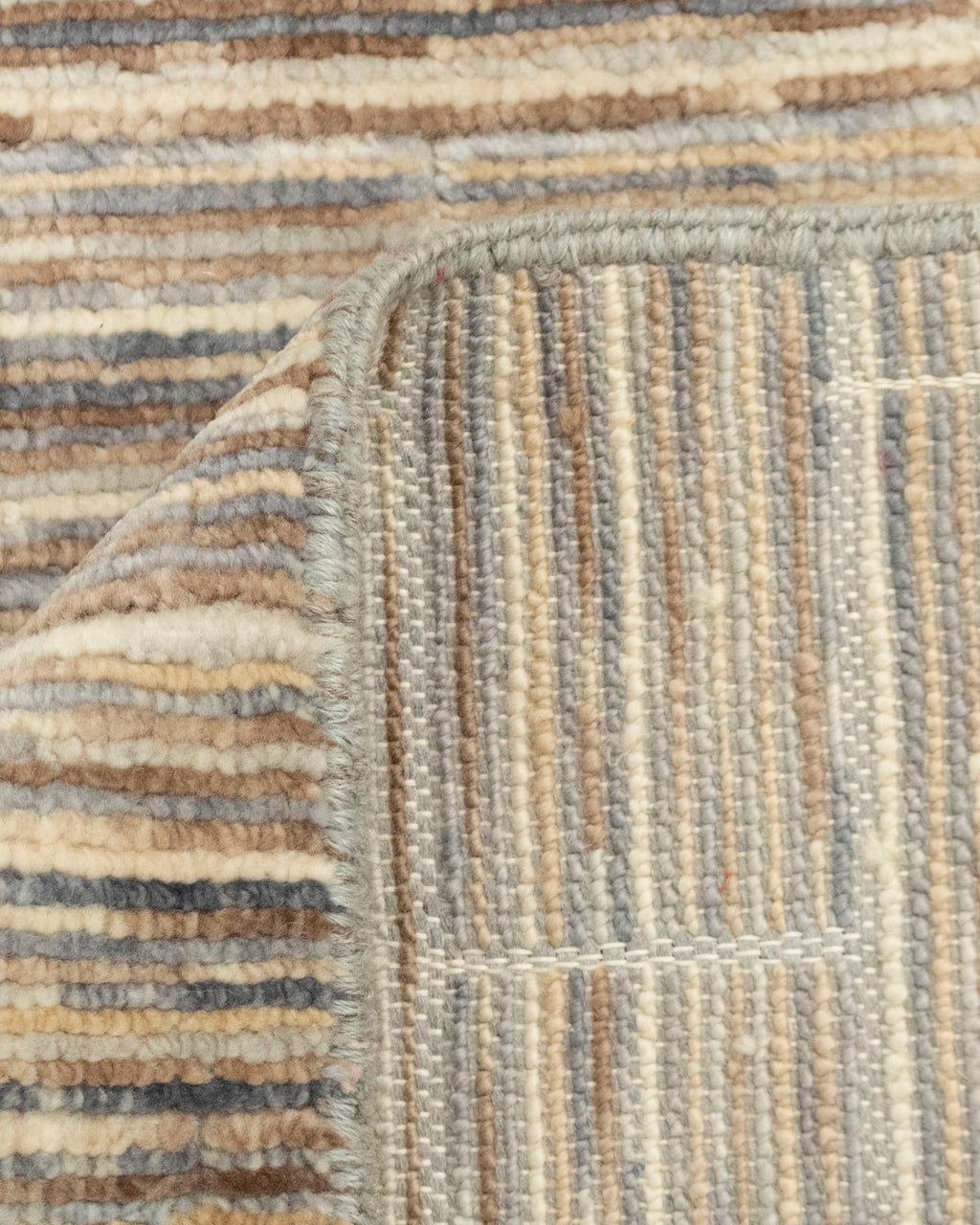 Aprezo Abstract Oriental Kashkoli Hand Knotted Rug