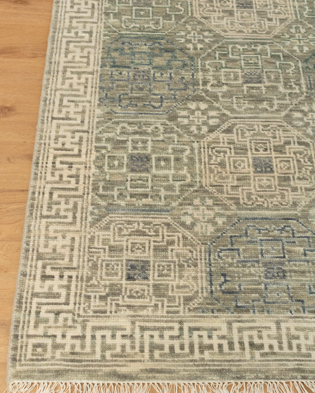 Mamluk Grey Ivory Vintage Hand knotted Rug