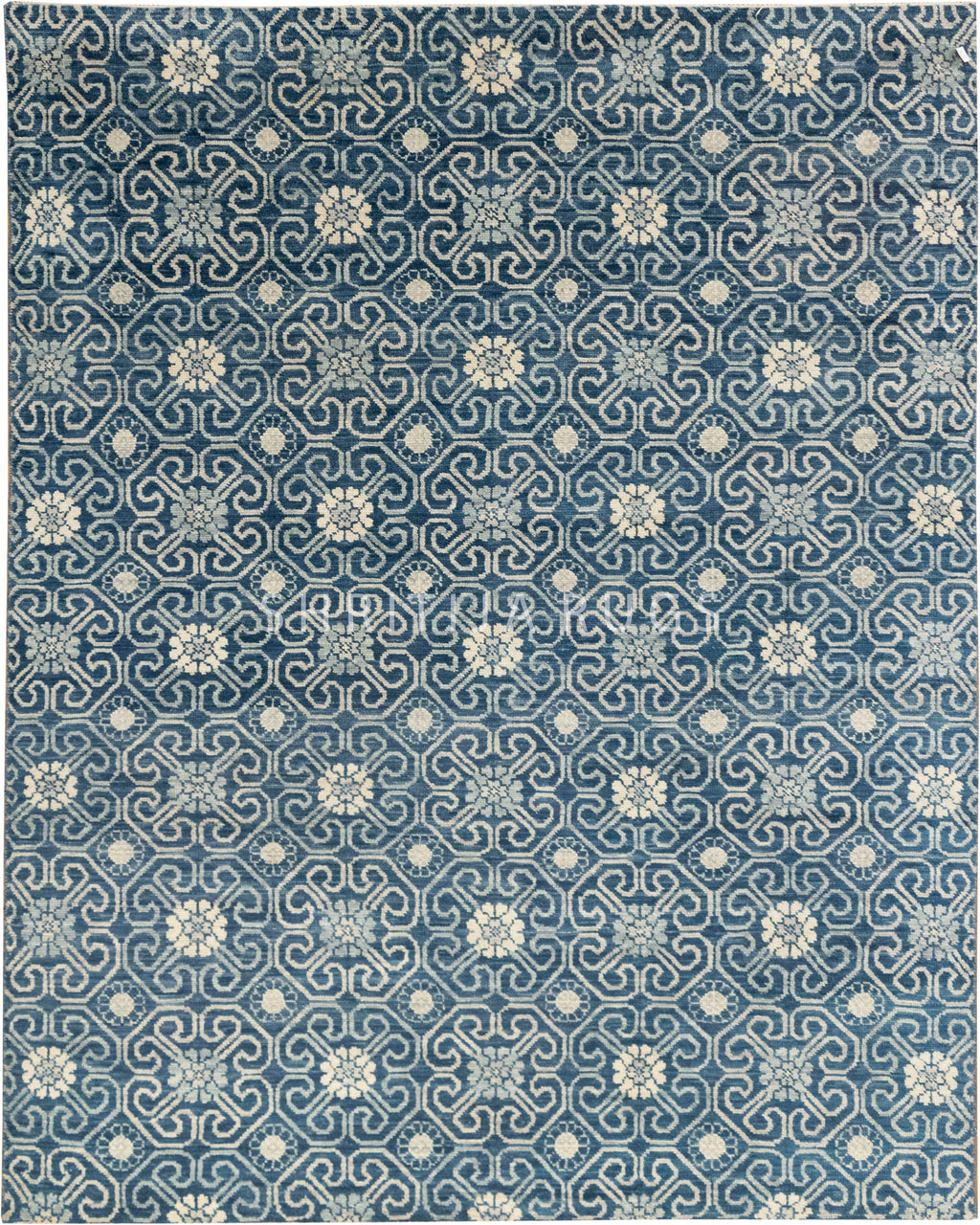 Blue Exquisite Hand-Knotted Oushak Rug: Perfect for Modern Homes