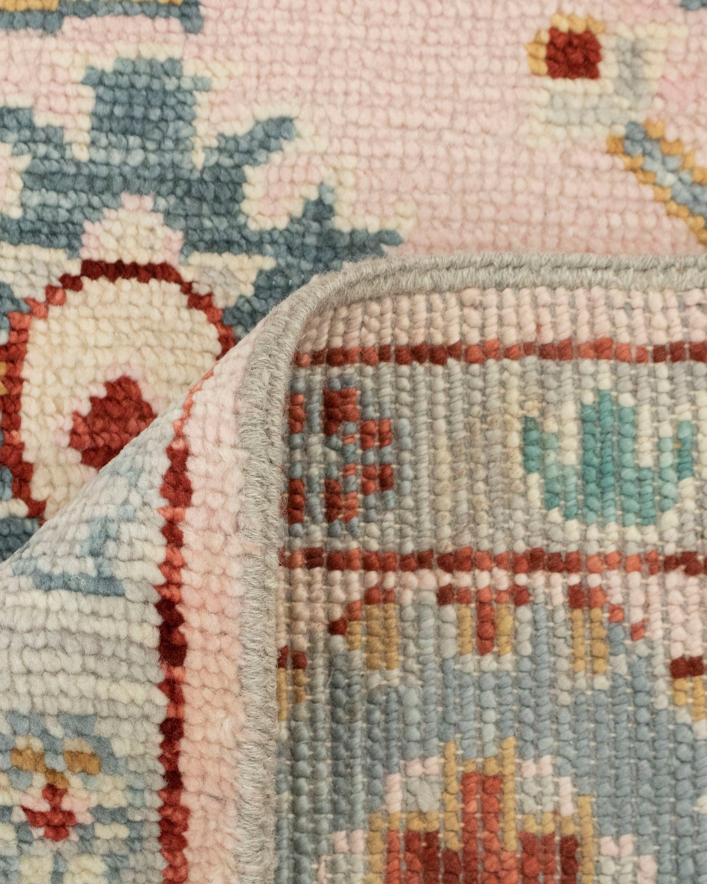 Unique Hand-Knotted Oushak Rug: Elevate Your Interior Decor