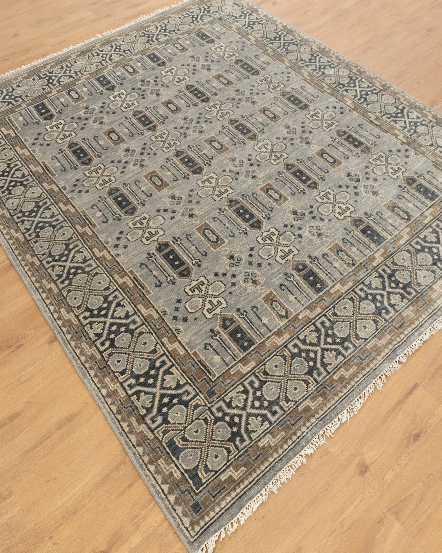 Ikat Stylish Design Hand-Knotted