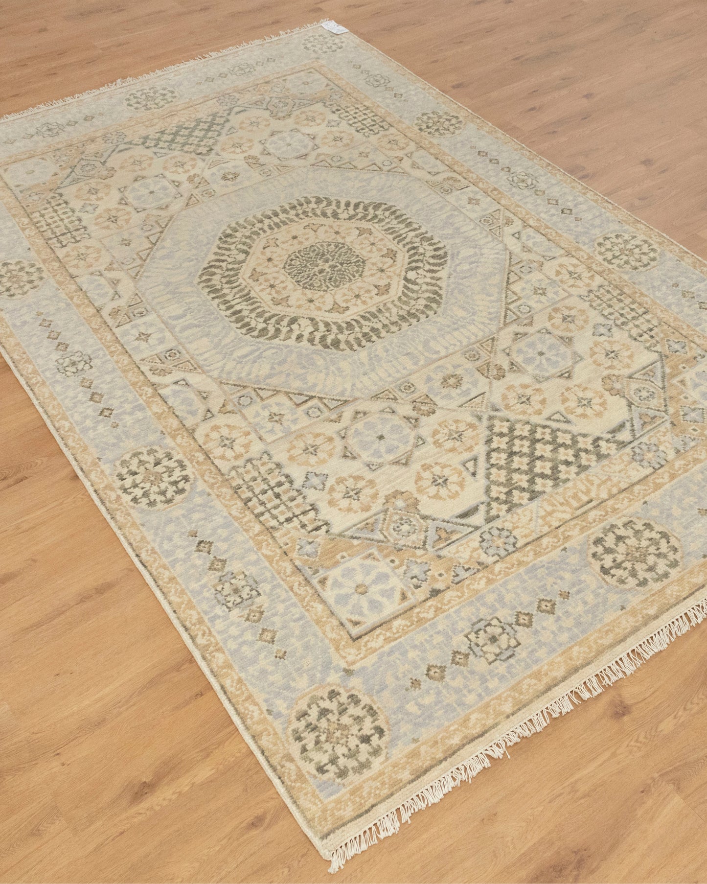 Muted Hand knotted Mamluk Design Rug: Timeless Design Meets Modern Aesthetics
