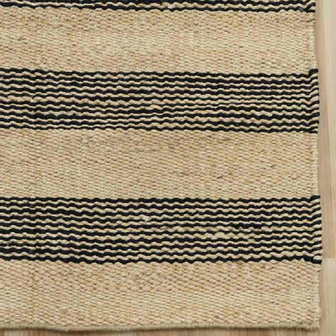 Handwoven Natural Jute Rug - Eco-Friendly & Durable