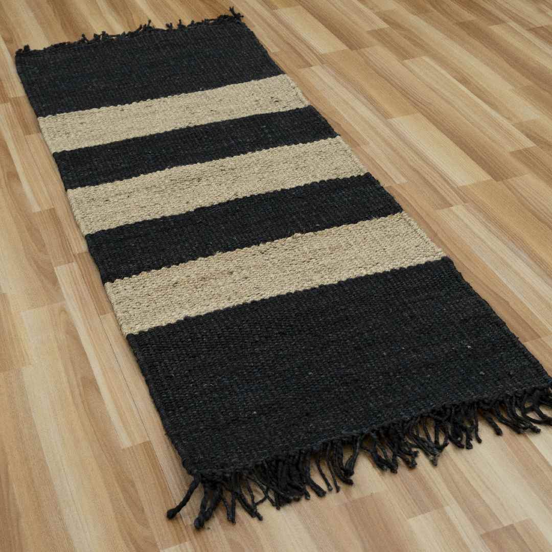 Braided Jute Rug - Rustic Charm for Any Space