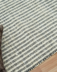 Organic Jute Rug - Bleach Tones for a Cozy Ambiance