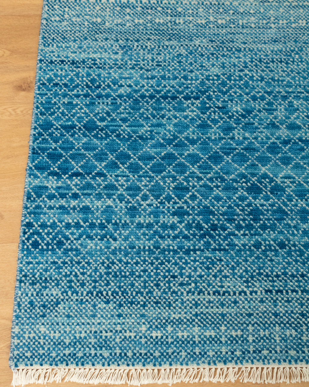 Lagoon Contemporary Plush Hand knotted Rugs