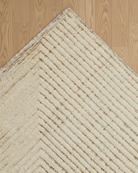 Linear Ivory