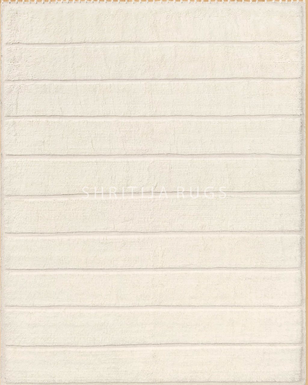 Luxurious Shag Rug - Plush and Cozy