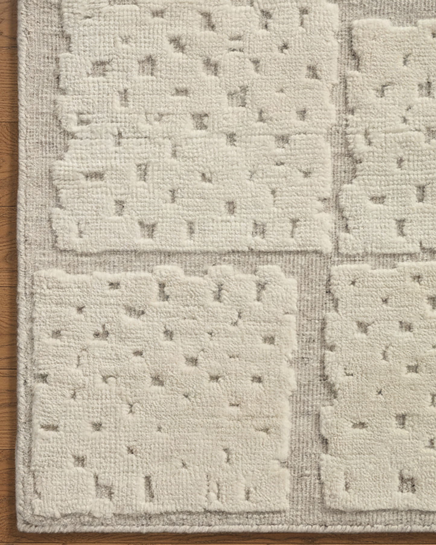 Sandstone Check Rug | Hand Tufted Wool Silk Rug