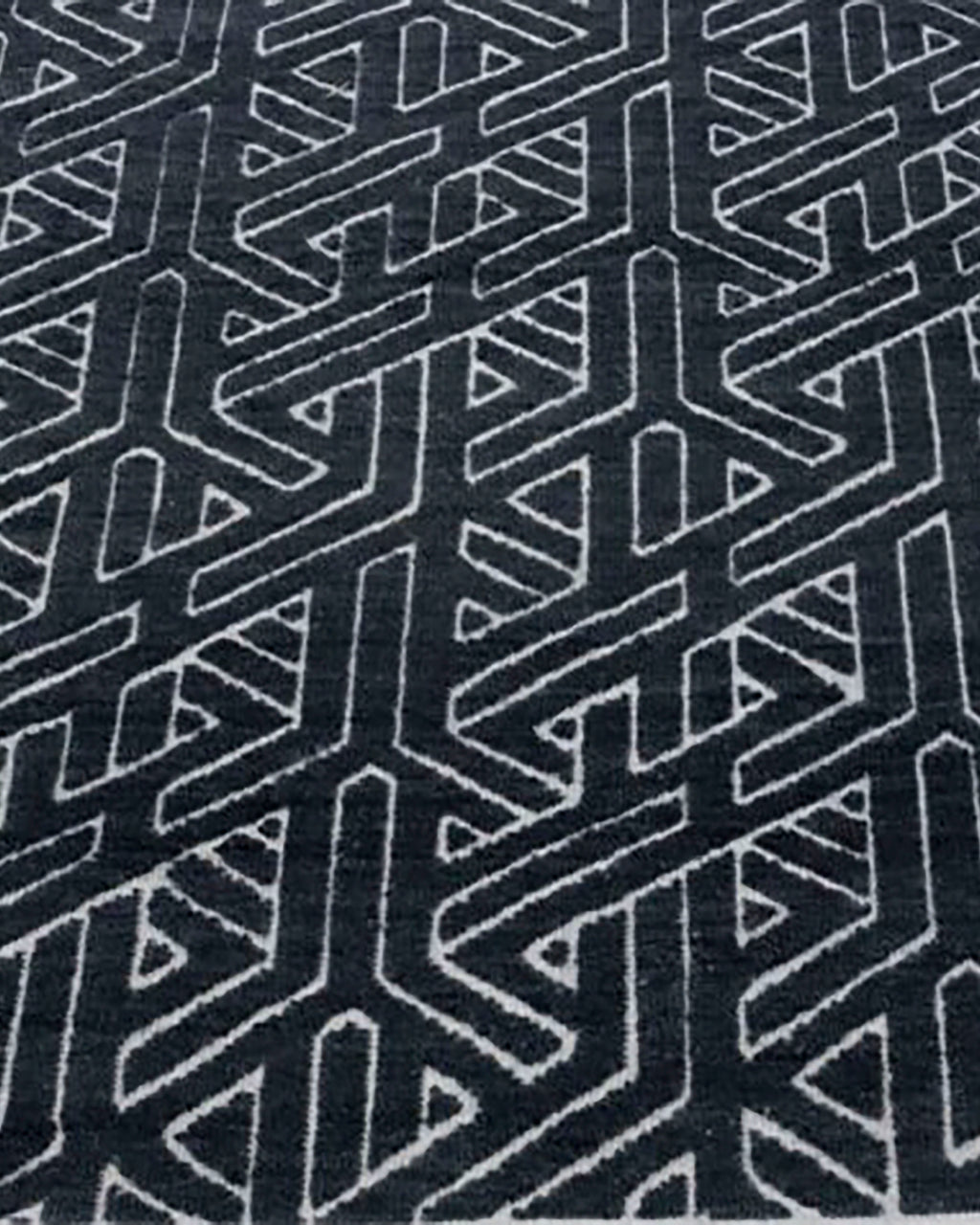 Graphite Maze